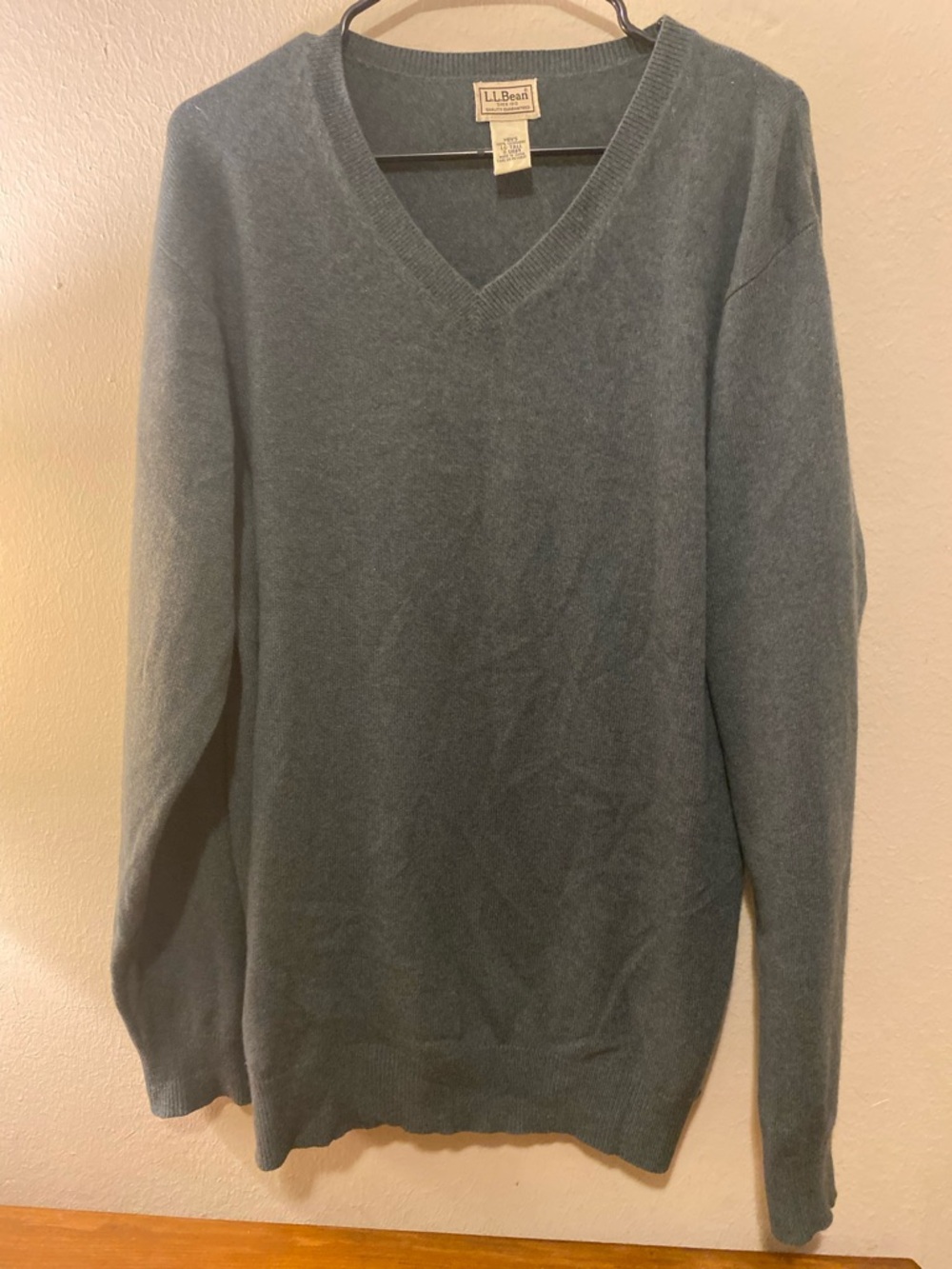 L.L. Bean Men's V-Neck 100% Cashmere Sweater in Slate Gray-Blue SzL Tall